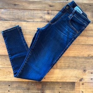 AG: Farrah Skinny Ankle: high rise skinny ankle